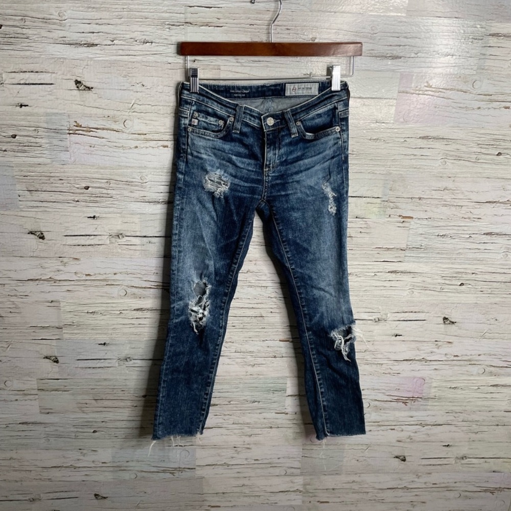 AG stilt cigarette crop distressed raw hem size 25